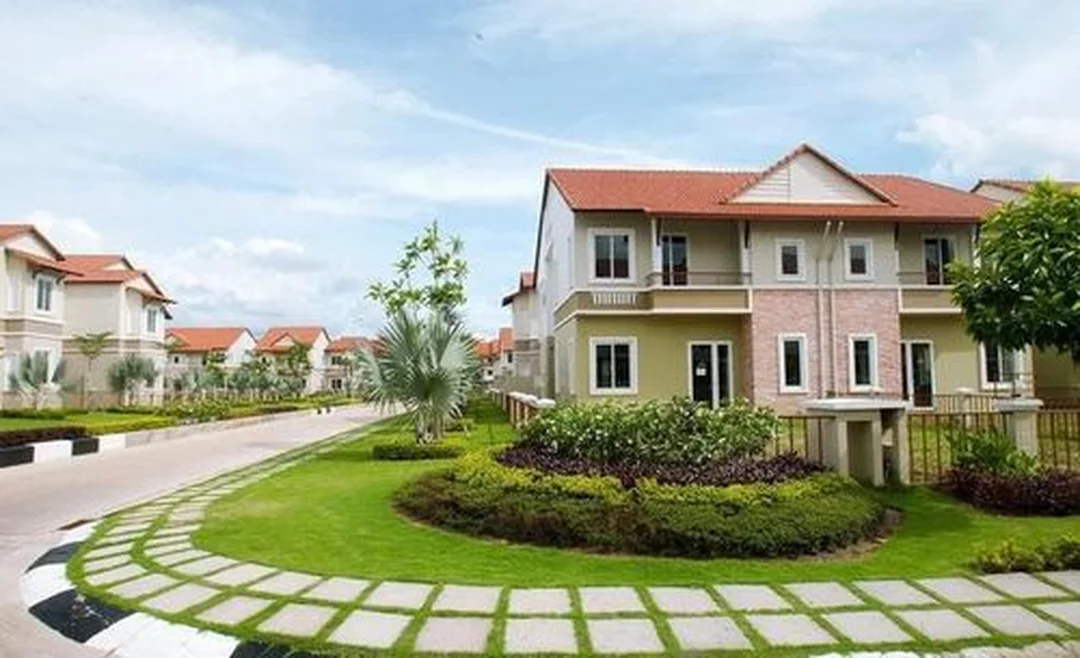 xem phong thủy nhà qua mặt tiền và hướng tiếp cận